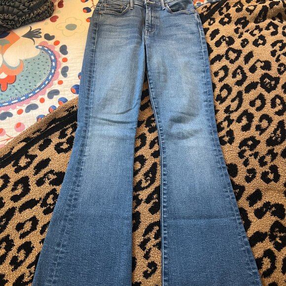 Mother Brand jeans- the weekender fray size 26 - Picture 3 of 4